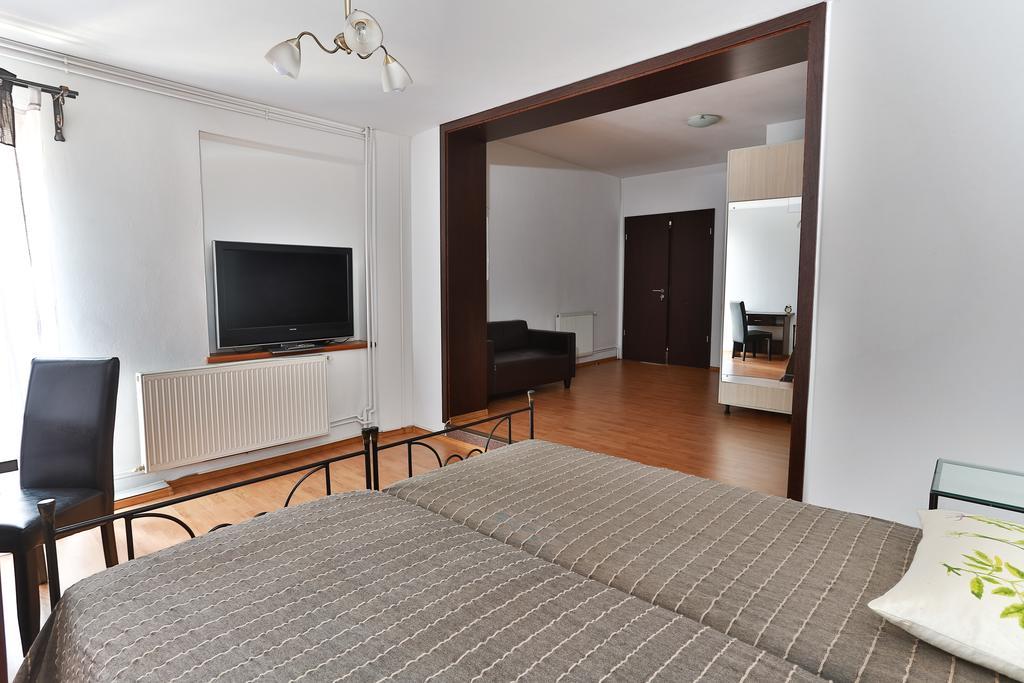 Vatra Accommodation Bucureşti Ngoại thất bức ảnh