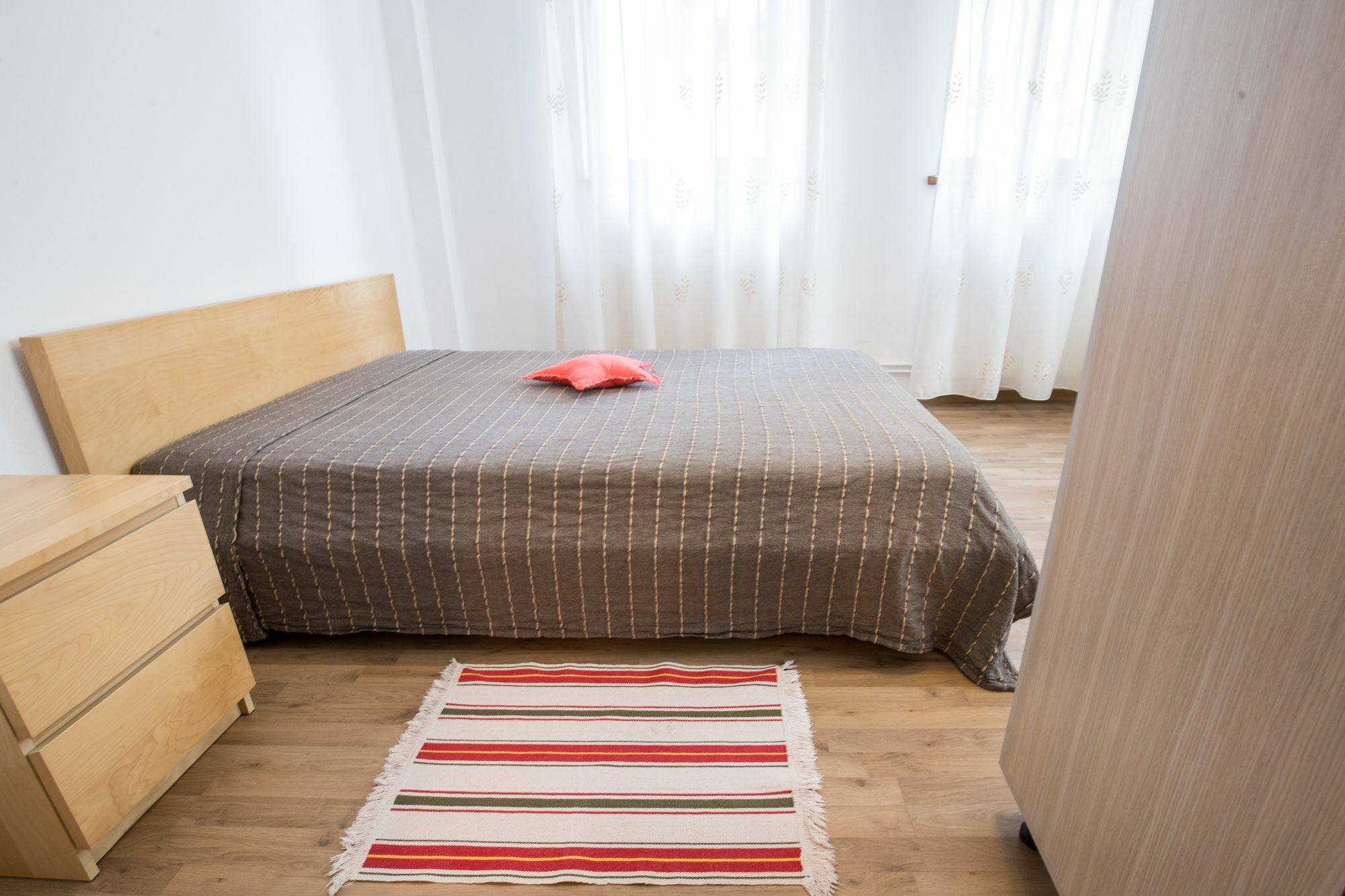Vatra Accommodation Bucureşti Ngoại thất bức ảnh